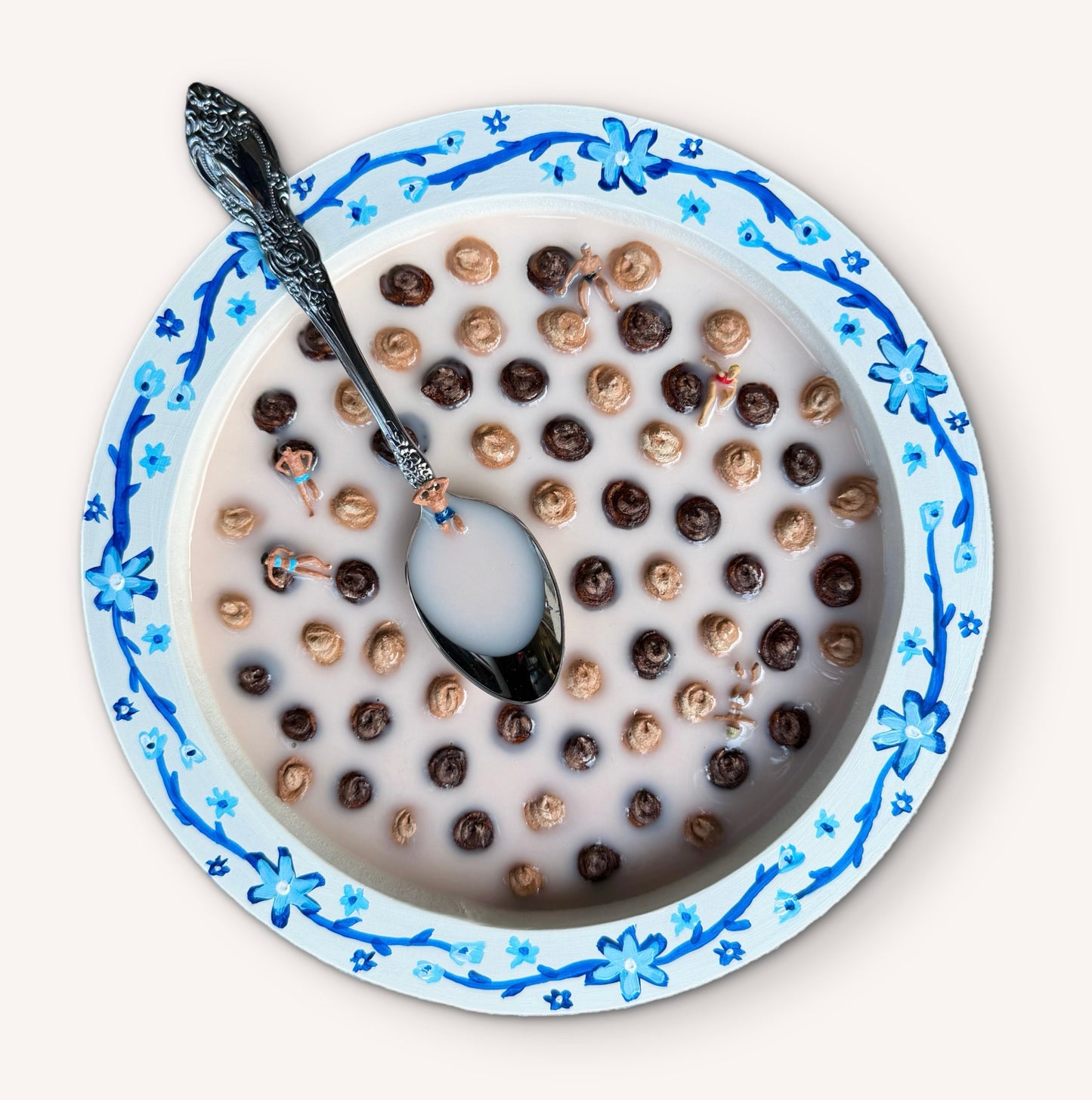 Reeses Puffs: Saturday Mornings Cereal Collection - 8in Mixed Media